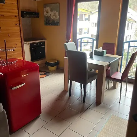 Hondvriendelijke Vakantiewoning Met Jacuzzi En Sauna Foret D'animaux * Бульон